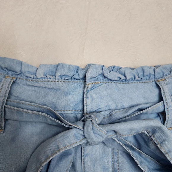 KanCan size XL light blue ultra high rise belted paper bag shorts - Picture 7 of 9